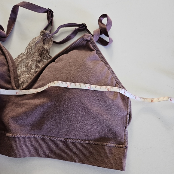 Danskin Lace Racer-Back Athletic Bra - Picture 4 of 7